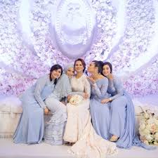 10 februari 1989 asal kelahiran : Sara Dinna Ayah Kandung Tan Sri Mohd Noor Ayah Neelofa