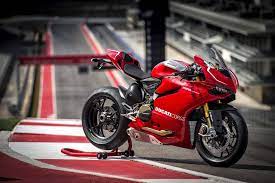 Ducati 1199 panigale r abs. 101 Photos Of The Ducati 1199 Panigale R Motorrad Fahren Motorrad Motor Motorrad