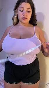Ihearttrenityy tit measurement