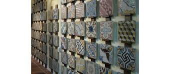 Ogni disegno e fantasia della piastrella è fatta a mano e quindi unica nel suo genere. Ceramiche Di Vietri Vendita On Line Ceramichedivietri Com