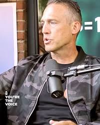 🎙️My guest today is Mark Moss @markmoss, an investor, entrepreneur,  content creator, an expert in economics, finance, and a teacher and mentor  for navigating the world through the lens of money. Mark ...