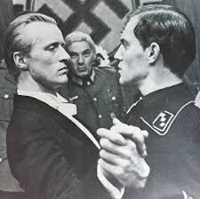 там на небе только и разговоров что о море Rutger Hauer En Derek De Lint In Soldaat Van Oranje Rutger Hauer Male Portrait Actors