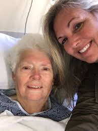 Jana Damm's Instagram, Twitter & Facebook