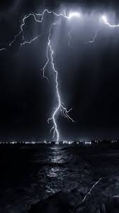 iphone wallpaper thunder lightning