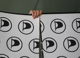 Byla v minulosti vydavatelem tištěného časopisu parlamentní listy (nicméně nikdy. Uvodni Strana Parlamentnilisty Cz Politika Ze Vsech Stran