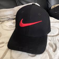 Now you can sport tiger's signature nike golf style for a great look on and off the golf course. Nike Tiger Woods Golf Gym Hat Apparel Hats