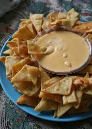 Sosul de branza pentru nachos este unul dintre cele mai cautate sosuri in cinema city alaturi de salsa. Chipsuri Nachos Sos De Branza The Secret Ingredient Is One Heaping Teaspoon Of Love