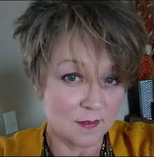 Who is the owner of the lost rabbit near Basil Park?