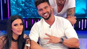 „ne asigurăm că nu mai încearcă nimeni să mă omoare chiar dacă nu își ascund sentimentele și merg împreună la diverse. Care Este LegÄƒtura NeaÈ™teptatÄƒ Intre Dorian Popa È™i Daniela Crudu Nimeni Nu È™tia Asta Despre Ei Stiri Directe