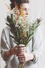 On a hot day less than 2 hours and no more than 4. Complete Guide To Flowers And Foliage That Last Without Water Flowers Bouquet Fall Flowers Plants