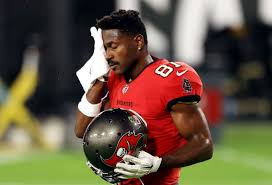 The passionate and enthusiastic player, antonio brown took birth to the parents eddie brown and adrianne moss in. Antonio Brown Suffers Potentially Expensive Setback In Civil Rape Case