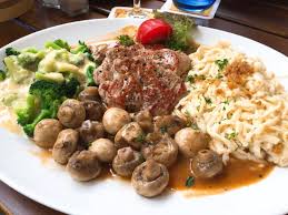 Willkommen in unserem restaurant die küche traditionelle & neue deutsche küche seit 1989 immer für sie da: Deutsche Kuche Picture Of Restaurant Ochs N Willi Stuttgart Tripadvisor