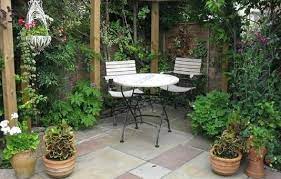 11 Desain Teras Samping Rumah Selalu Ada Inspirasi Untuk Setiap Sudut Hunian Rumah123 Com