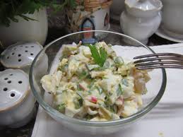 салат с курицей красной фасолью и морковкой по корейски Salat Iz Fasoli S Krabovymi Palochkami Recept V 2020 G Nacionalnaya Eda Krabovye Palochki Idei Dlya Blyud