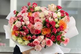 What The Many Different Colors Of Roses Symbolize - Julia'S Florist