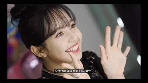 After aspiring to become a musician early in life, she started her musical career as the vocalist of the indie band chucky. Lisa Photobook 0327 Vol 2 Second Edition Online Fansigning Event Youtube