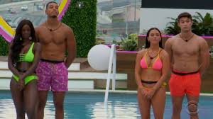 Full series series 2 available. Love Island Season 2 Kicks Off In Vegas With First Kisses And Controversial Couples Entertainment Tonight