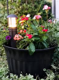 Quick Easy Flower Pot Makeover In 2020 Terracotta Flower Pots Flower Pots Herb Planter Box
