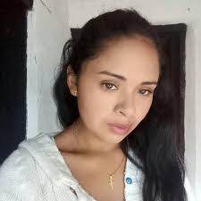 Diana Bastidas's Instagram, Twitter & Facebook