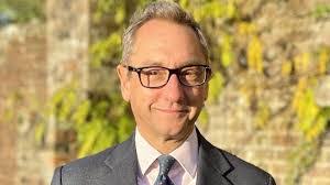 Carl Howes's Instagram, Twitter & Facebook