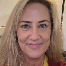 Michelle Luc's Instagram, Twitter & Facebook