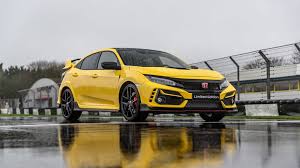 The civic type r was designed to make a powerful statement, inside and out. Honda Civic Type R Limited Edition Review Banana R Amore Car Magazine