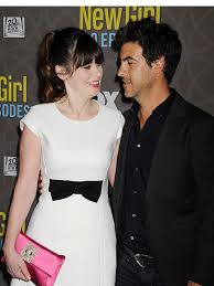 Elsie otter pechenik, born july 2015, and charlie wolf pechenik, born may 2017. Zooey Deschanel S Baby S Born Star Welcomes Little Boy With Husband Hollywood Life