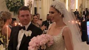 Otro tema muy polémico sobre la boda de el canelo es la lista de invitados, entre los que se encuentran julión álvarez, j balvin, maluma, la dinastía. Y7ybtybrpl9rvm