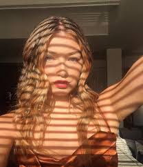 Marion Carpenter's Instagram, Twitter & Facebook