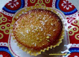 Faça sua escolha entre diversas cenas semelhantes. Revani A Deliciously Moist Semolina Cake In Syrup Ozlem S Turkish Table