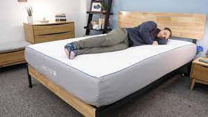 Memory foam and hybrid mattresses are ideal for side sleepers because they offer pressure relief, whereas innerspring mattresses are usually more firm. Best Mattress For Side Sleepers 2021 Sleepopolis