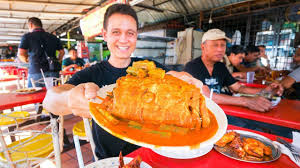 Big Fish Head Curry Tour Malaysian Street Food In Kuala Lumpur Malaysia Youtube Street Food Food Food Videos