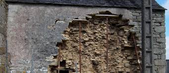 Rejointer un mur en pierre. Murs En Pierre Leurs Atouts Et Contraintes Build Green