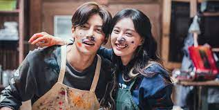 The story revolves around three troubled youths who find solace in their common experiences to become the best family that they can be for each other. The Best Korean Dramas Of 2021 For You To Binge Watch