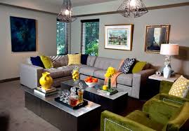 From The Bravo Show Interior Therapy I Am Loving The Green Club Chairs With The Hammer Head Nail Trim Living Decor Living Room Inspiration Interior
