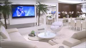 Algumas pessoas, ao adquirirem o imóvel de luxo optam pelo financiamento, o que dá mais liberdade financeira para. Apartamento Decorado Luxo Em Sp Com Muitos Cristais Apartamentos Decorados House Apartamento