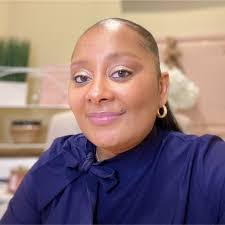 Nina Dotson's Instagram, Twitter & Facebook