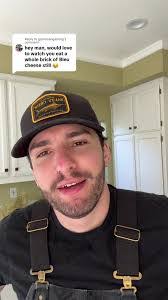 Garrett Bruner's Instagram, Twitter & Facebook