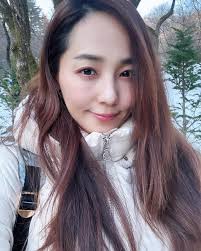 Mỹ nhân đẹp nhất Kpop" tuổi 44 hạnh phúc bên chồng từng là fan, thầm mến mộ