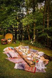 Boho Midsummer Nights Soiree On Kara S Party Ideas Impreza W Ogrodzie Letnie Imprezy Imprezy