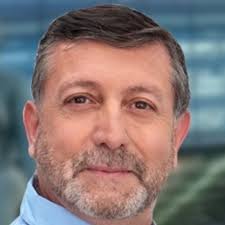 Victor “Pope” Salinas 🇨🇱 (@popeparatodos)