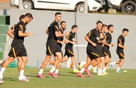 Ali yavuz kol, mevcut taktik planında, tüm forvet pozisyonlarında alternatif olabilir. Forza Cimbom On Twitter Genc Aslanlar Atalay Babacan Emin Bayram Ali Yavuz Kol Suleyman Lus Ve Yunus Akgun Antremanda Basarabilirsiniz Aliyavuzk9 Yunusakgun17 Suleyman11lus Babacanatalay Https T Co 7scmz32gtf