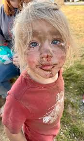 LOOKING FOR A PICK UP FERAL SIBLING FOR OUR TOURNAMENT THIS WEEKEND.  PREFERABLY A UTILITY FERAL (CAN PLAY IN RED CLAY, WOOD CHIPS OR GRAVEL)  MUST KNOW HOW TO NAVIGATE PARKS THAT