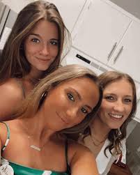 tori (@_t.temp_) • Instagram photos and videos