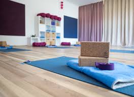 Not only you have to draw it, but you must try to glue them several times before you work out to release it into the world. Yoga In Salzgitter Niedersachsen Yogastudio Lia Sagemann Przyklenk Yoga Mit Lia In Salzgitter
