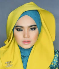 Dato' sri siti nurhaliza binti tarudin ssap, dimp, jsm, sap, pmp, aap (jawi: Siti Nurhaliza Body Measurements Height Weight Age Facts Family Bio