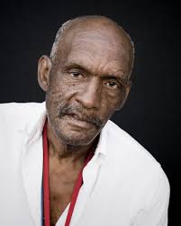Free Images : man, person, people, old, male, love, portrait, human, care,  profession, black, together, lifestyle, health, smiling, sculpture, family,  happy, head, grandfather, age, senior, aging, older, elderly, adult,  pensioner, retirement, retired,
