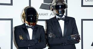 Watch cnn streaming channels featuring anderson cooper, classic larry king interviews, and feature shows covering travel, culture and global news. Photos Of Daft Punk Without Their Helmets Show Another Side Of The Duo
