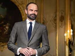 « edouard philippe a deux grands atouts. Edouard Philippe Itineraire D Un Charmeur Ambitieux Jusqu A Matignon Challenges