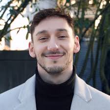 VAM! Build Your AI Idea in Six Weeks · Luma